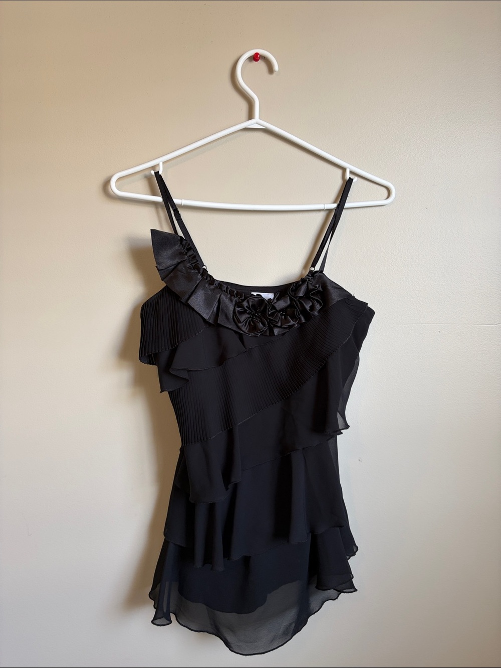 Suzy Shier Black Ruffled Spaghetti-Strap Camisole